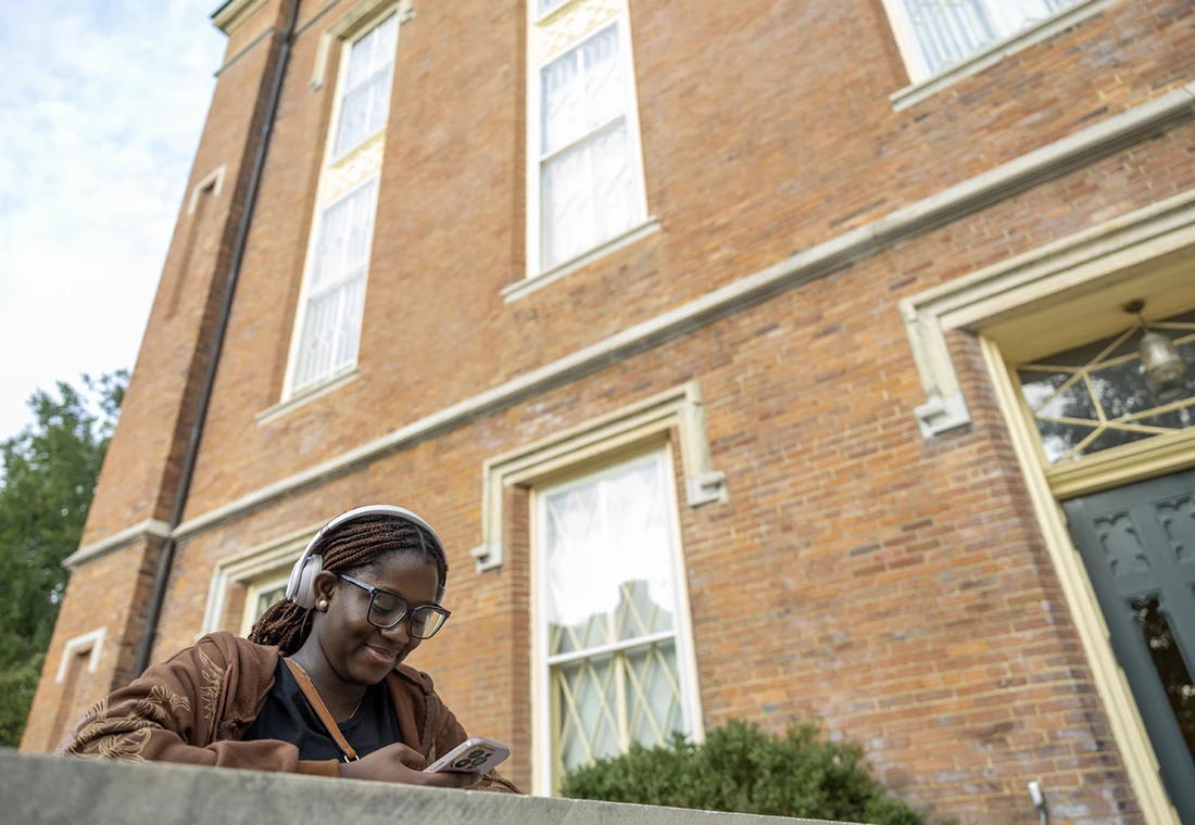 Knox Fast Facts - About Knox - Knox College